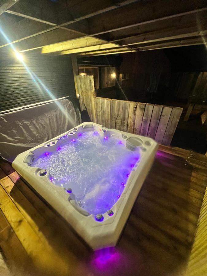 Maison Avec Spa Cote De Granit Rose Трегастель Екстер'єр фото